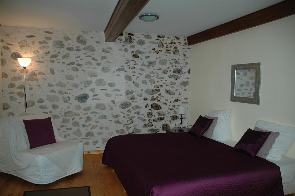 Maison Maxil Hotel Massat ภายนอก รูปภาพ