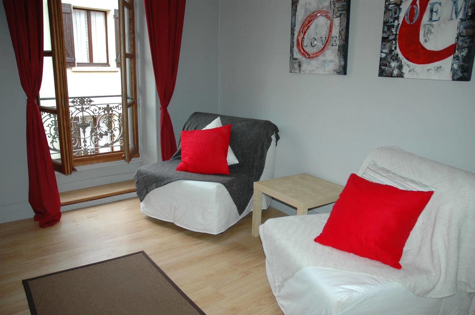 Maison Maxil Hotel Massat ภายนอก รูปภาพ