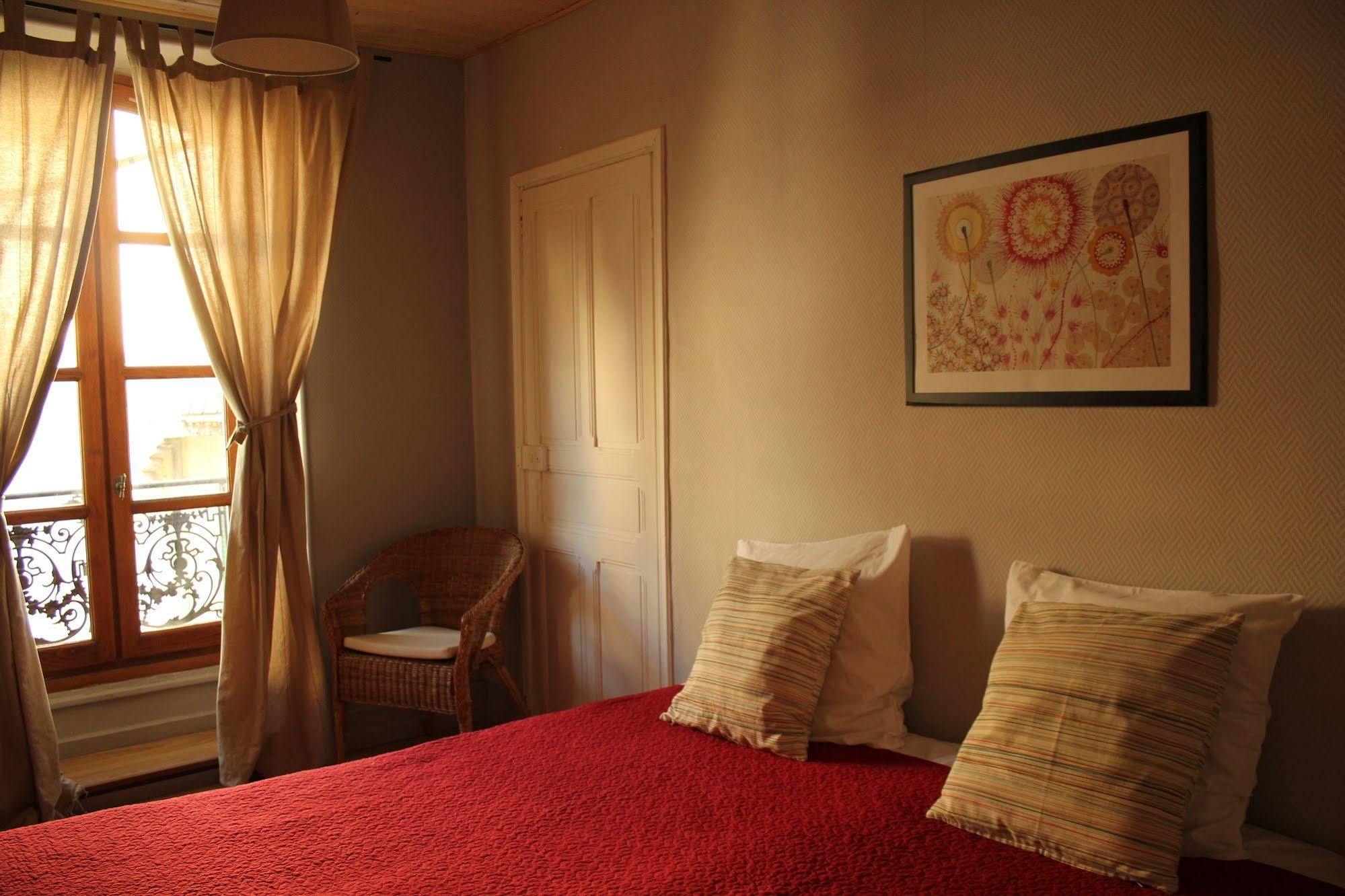 Maison Maxil Hotel Massat ภายนอก รูปภาพ